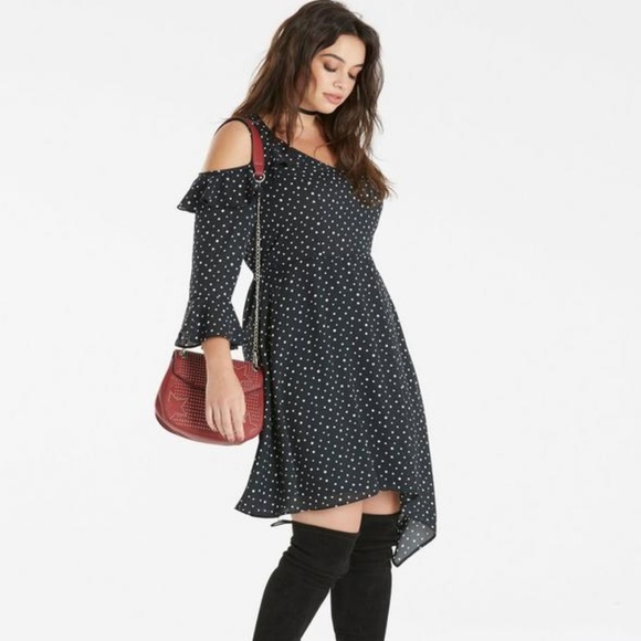 RUFFLE FRONT COLD SHOULDER DETAIL DRESS SZ 12 - Picture 1 of 4